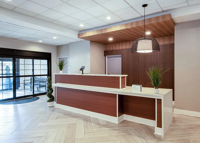 Staybridge Suites Atlanta Airport College Park
